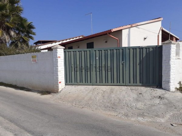 casa indipendente in vendita a Noto in zona San Lorenzo