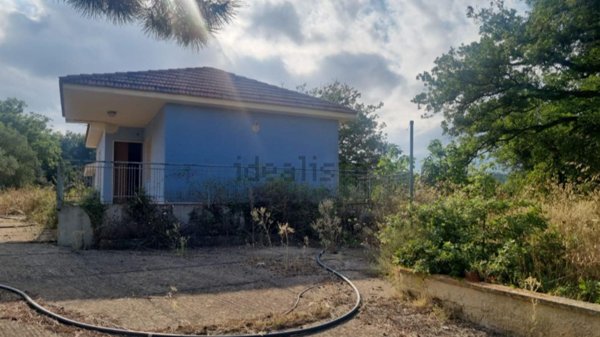 casa indipendente in vendita a Noto