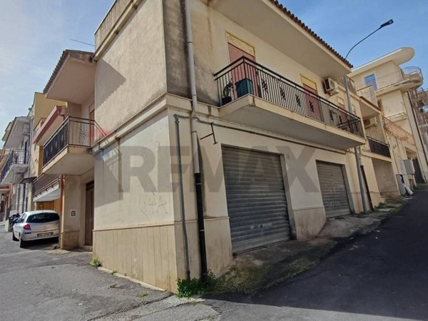 casa indipendente in vendita a Noto