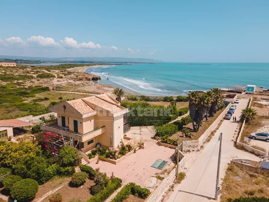 casa indipendente in vendita a Noto in zona Vendicari