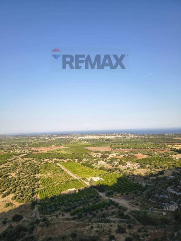 terreno agricolo in vendita a Noto in zona San Corrado di Fuori