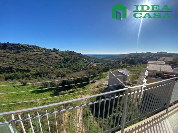 appartamento in vendita a Noto in zona Madonna Marina