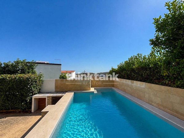 casa indipendente in vendita a Noto in zona San Corrado di Fuori