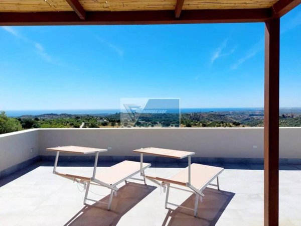 casa indipendente in vendita a Noto in zona Madonna Marina