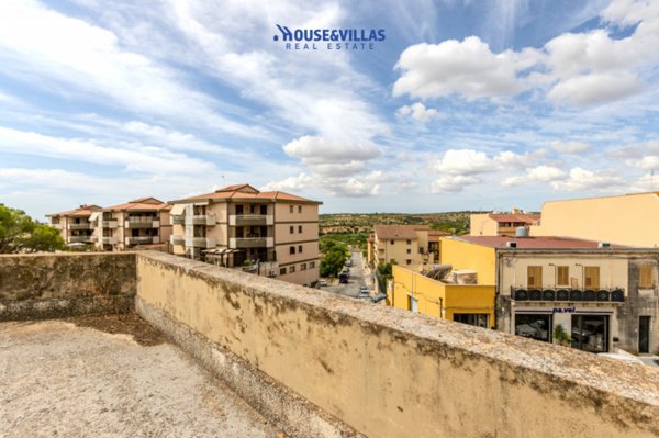 appartamento in vendita a Noto in zona Madonna Marina