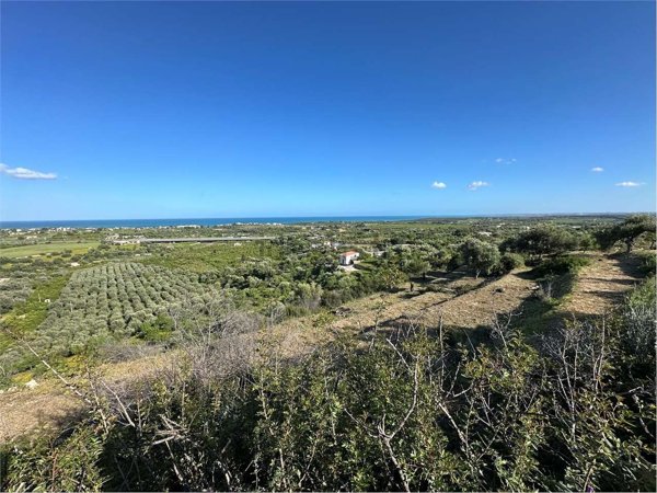terreno agricolo in vendita a Noto in zona Madonna Marina