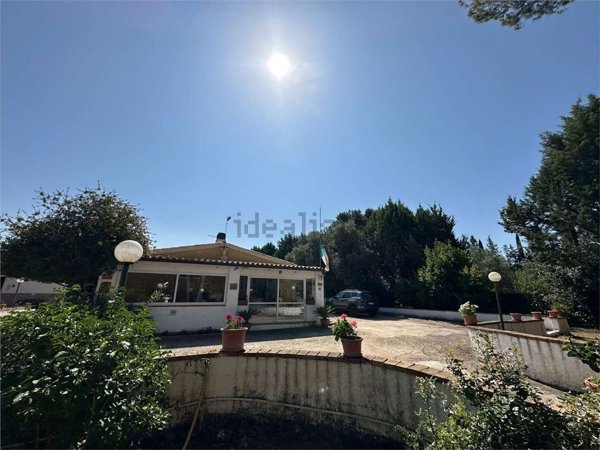 casa indipendente in vendita a Noto in zona Villa Vela