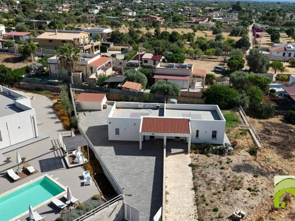 casa indipendente in vendita a Noto in zona Lido di Noto