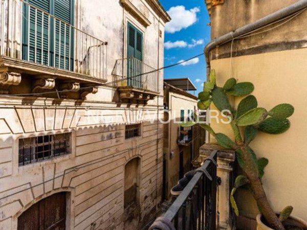 casa indipendente in vendita a Noto in zona Vendicari