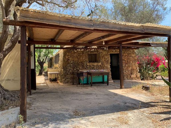 casa indipendente in vendita a Noto