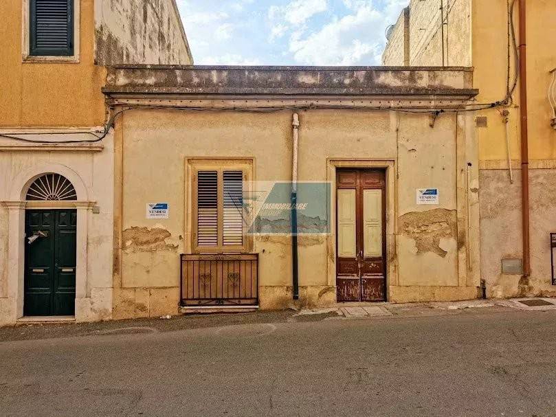 casa indipendente in vendita a Noto in zona Madonna Marina