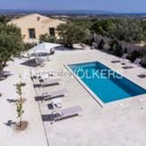 casa indipendente in vendita a Noto