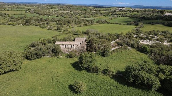casa indipendente in vendita a Noto in zona Testa dell'Acqua