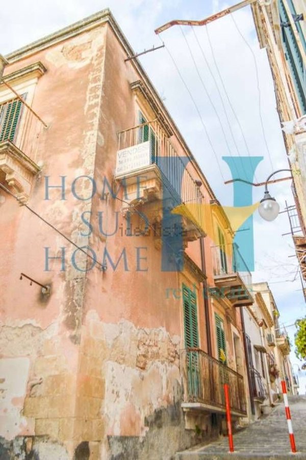 casa indipendente in vendita a Noto