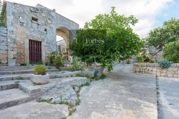 ufficio in vendita a Noto