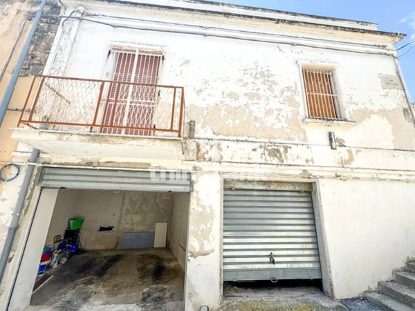casa indipendente in vendita a Noto in zona Madonna Marina