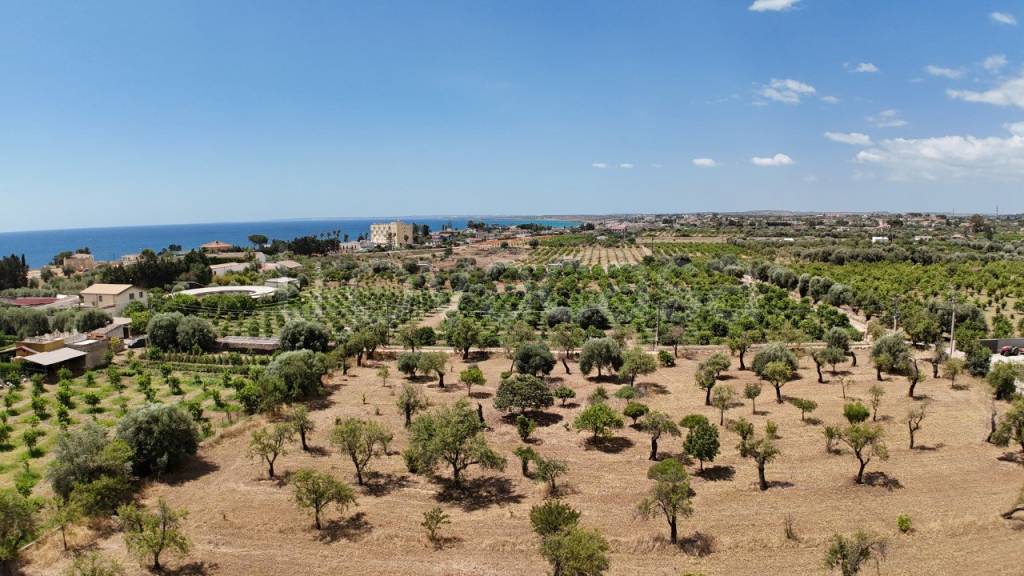 terreno agricolo in vendita a Noto in zona Falconara