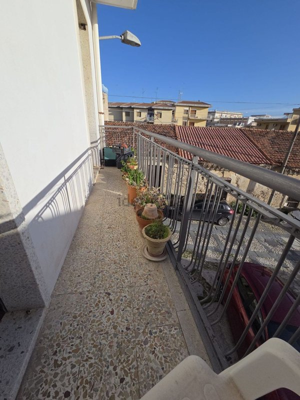 pentavano in vendita a Noto in zona Madonna Marina