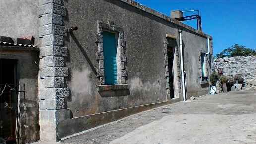 pentavano in vendita a Noto