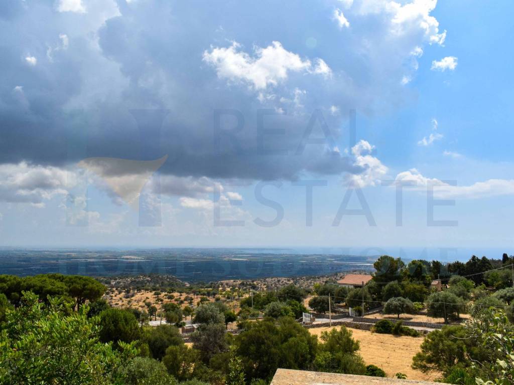 casa indipendente in vendita a Noto