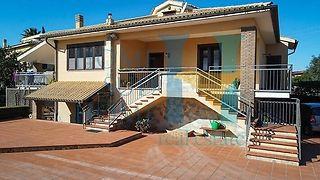 casa indipendente in vendita a Noto