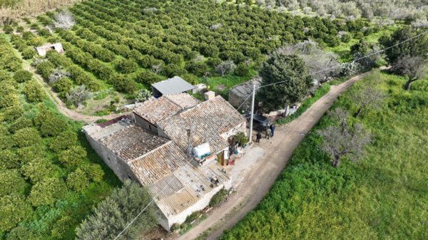 casa indipendente in vendita a Noto