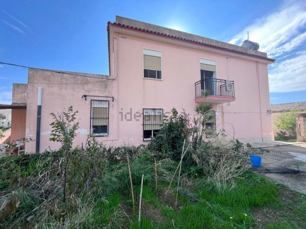 casa indipendente in vendita a Noto in zona Madonna Marina