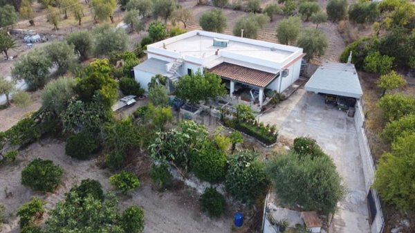 casa indipendente in vendita a Noto