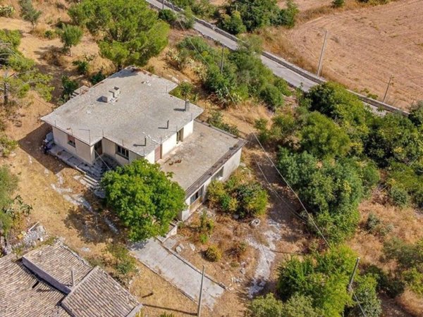 casa indipendente in vendita a Noto