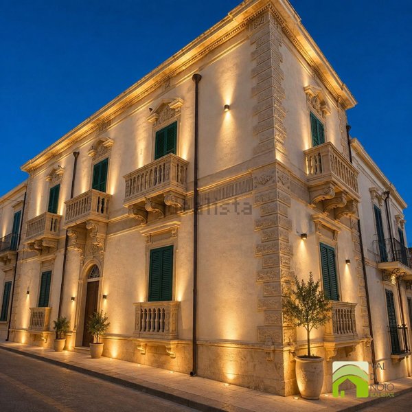 casa indipendente in vendita a Noto