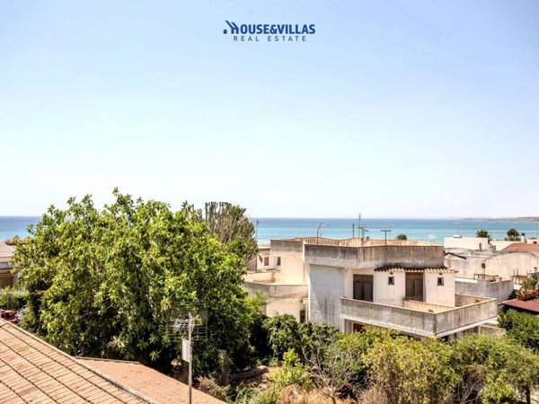 casa indipendente in vendita a Noto in zona Lido di Noto