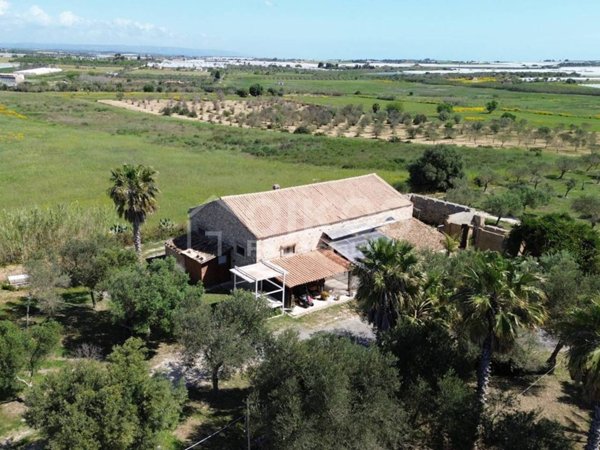 casale in vendita a Noto