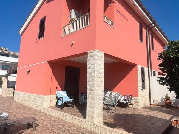 casa indipendente in vendita a Noto in zona Fondo Morte