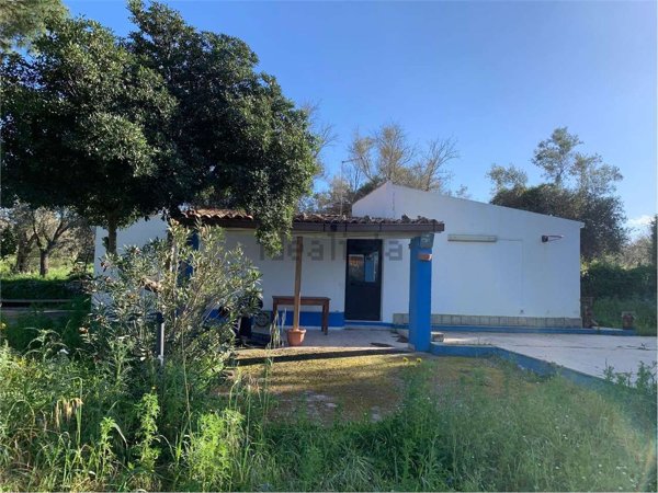 casa indipendente in vendita a Noto in zona Falconara