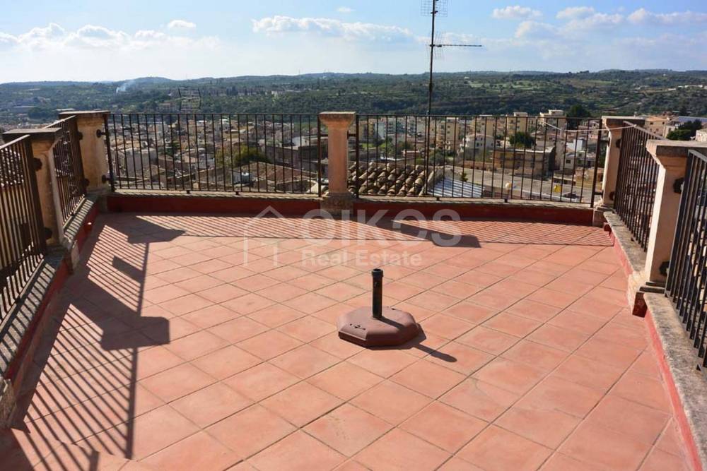 casa indipendente in vendita a Noto