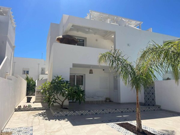 casa indipendente in vendita a Noto in zona Fondo Morte