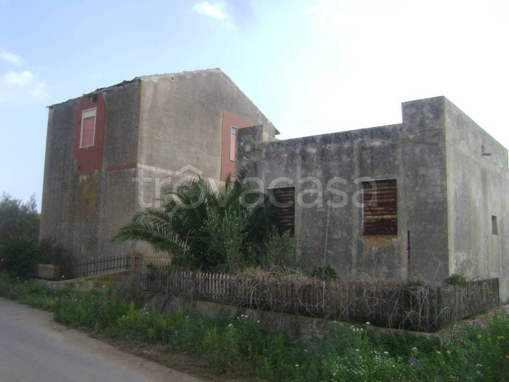 casa indipendente in vendita a Noto
