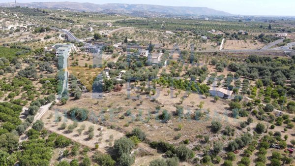 terreno in vendita a Noto