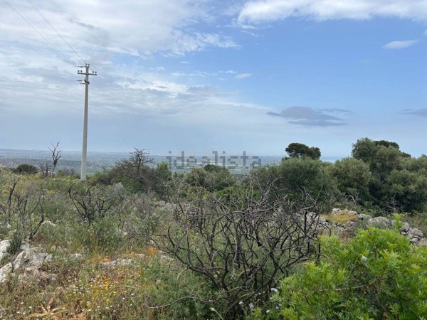 terreno in vendita a Noto