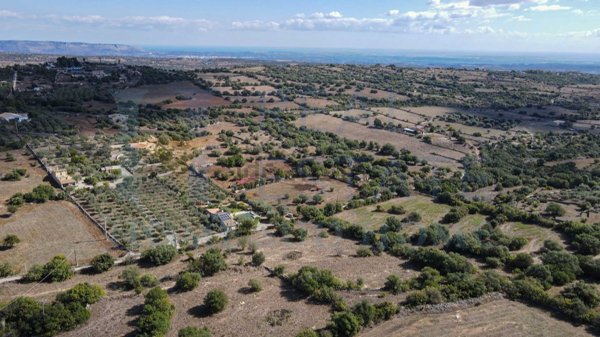 terreno in vendita a Noto