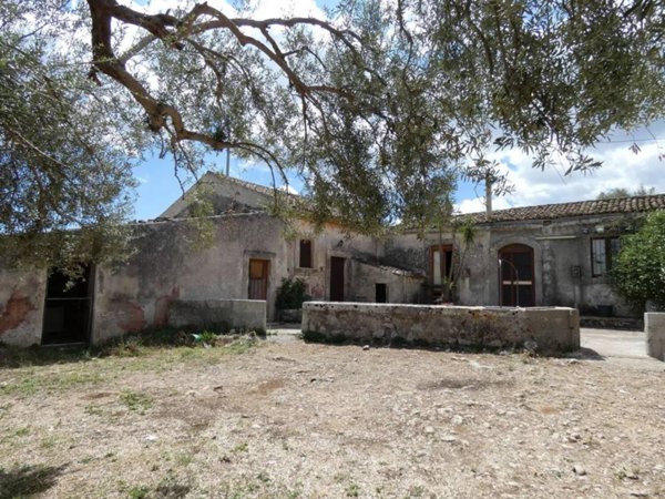 terreno in vendita a Noto