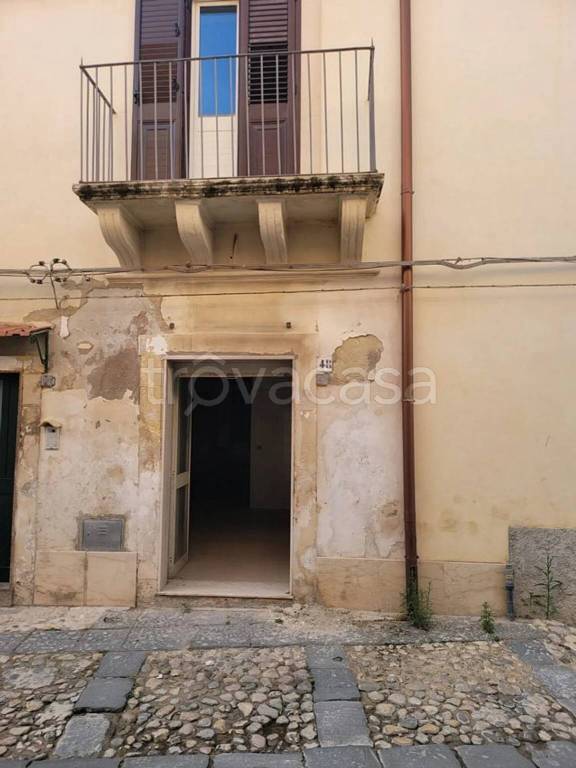 casa indipendente in vendita a Noto