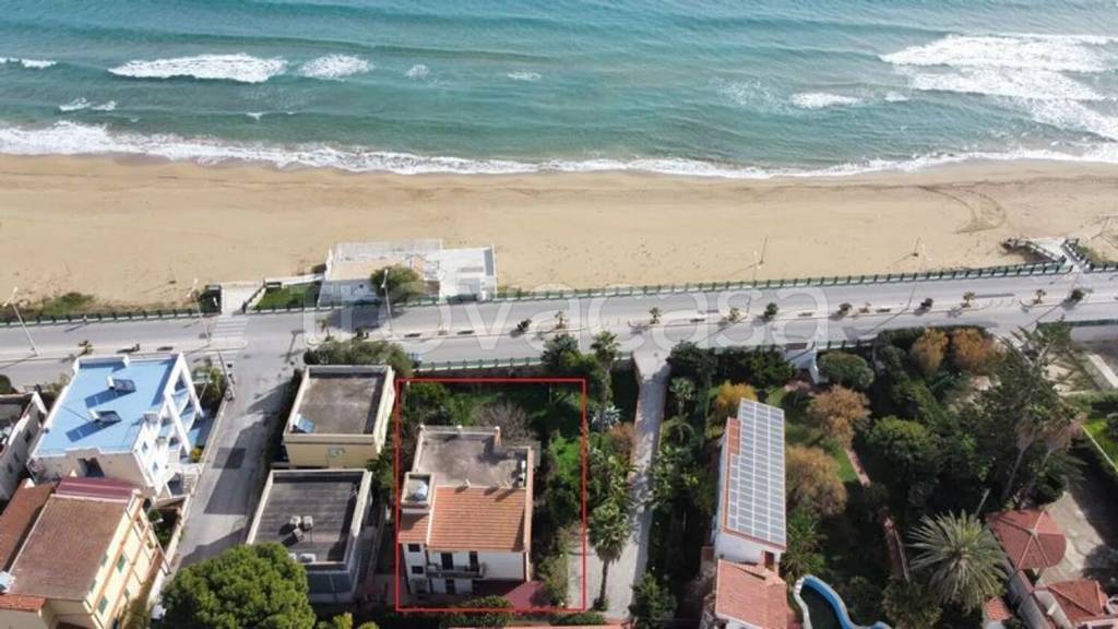 casa indipendente in vendita a Noto in zona Lido di Noto