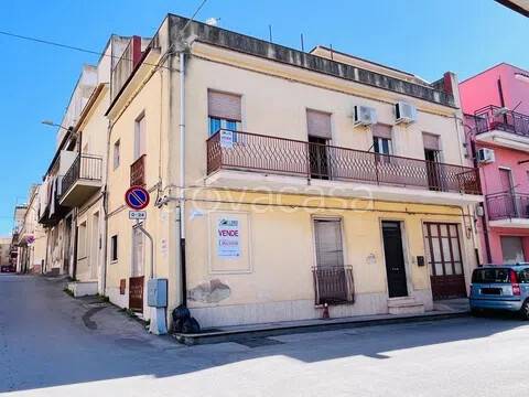 casa indipendente in vendita a Noto in zona Madonna Marina