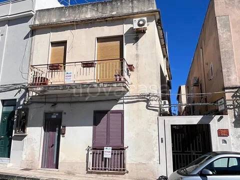 casa indipendente in vendita a Noto