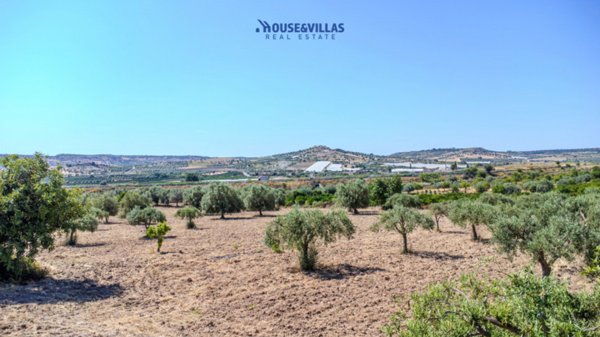 casa indipendente in vendita a Noto