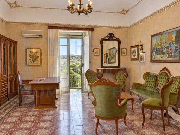 appartamento in vendita a Noto