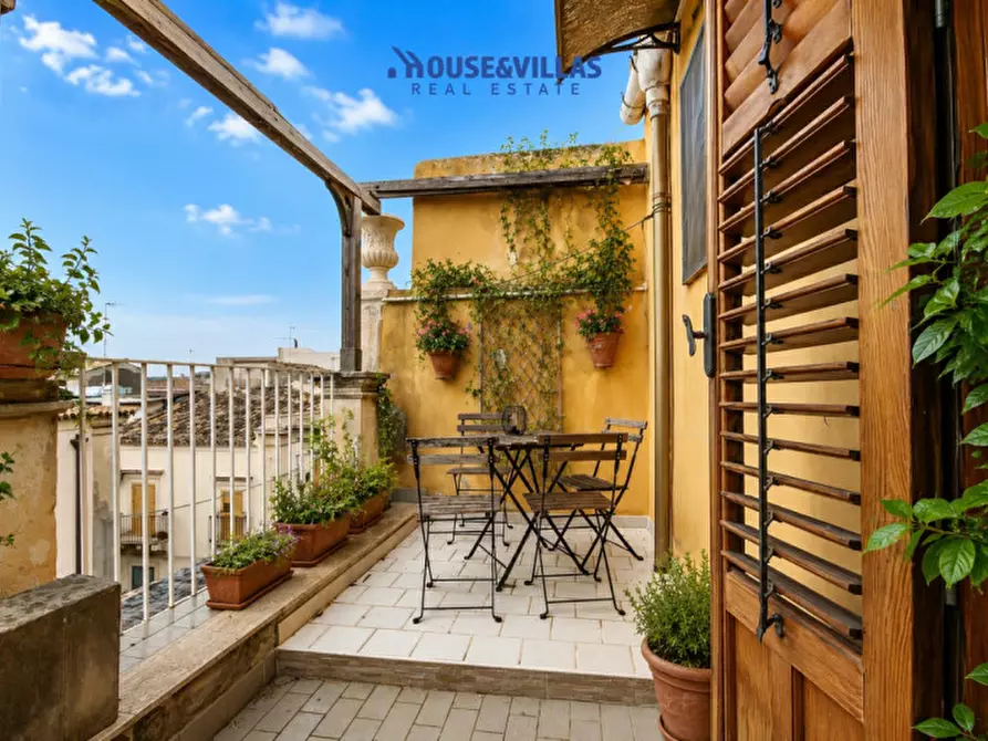 appartamento in vendita a Noto in zona Madonna Marina