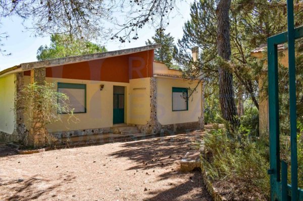 casa indipendente in vendita a Noto