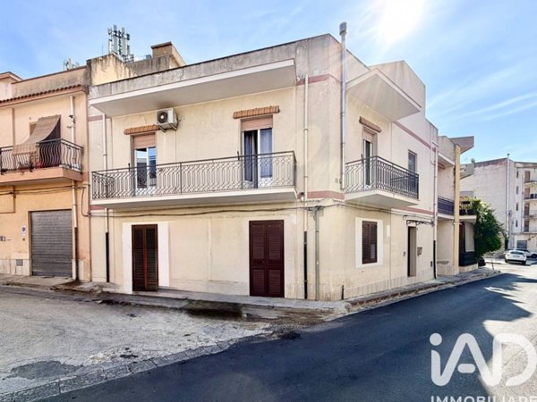 casa indipendente in vendita a Noto in zona Madonna Marina